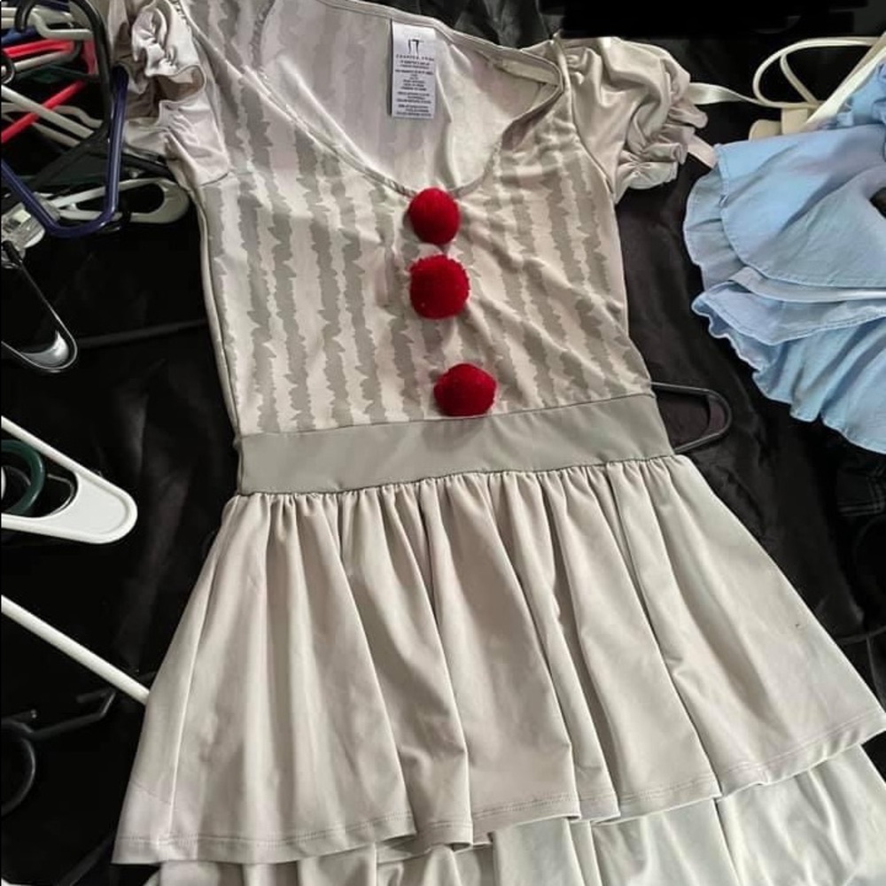 Pennywise IT costume Dress